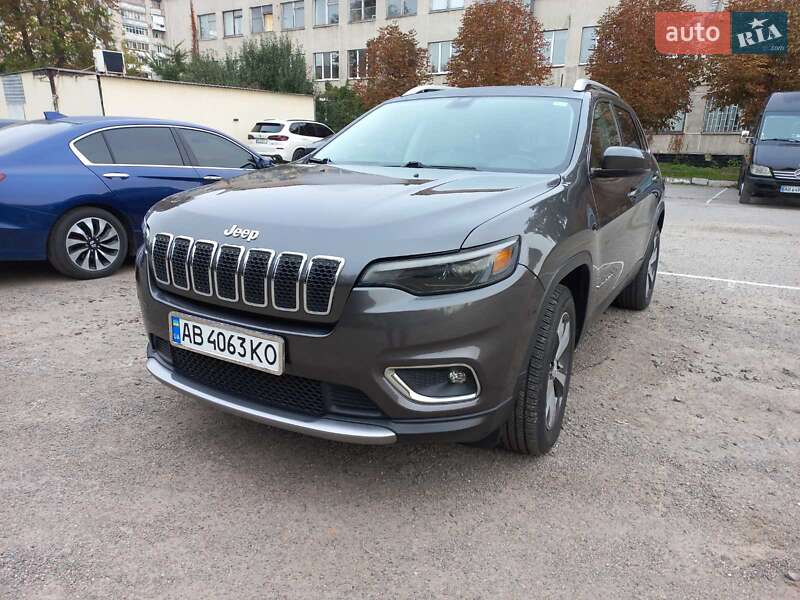 2018 jeep cherokee