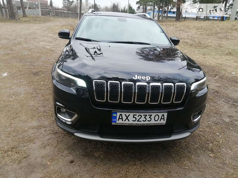2019 jeep cherokee