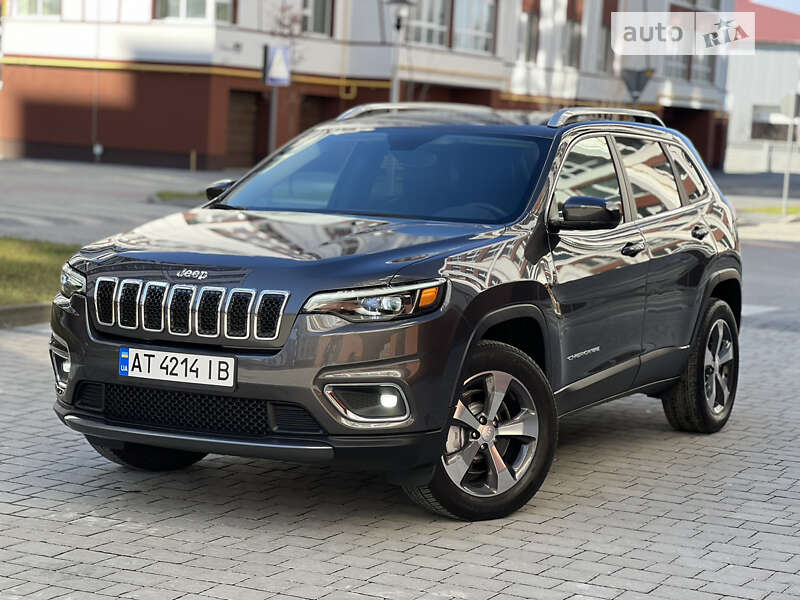 2019 jeep cherokee