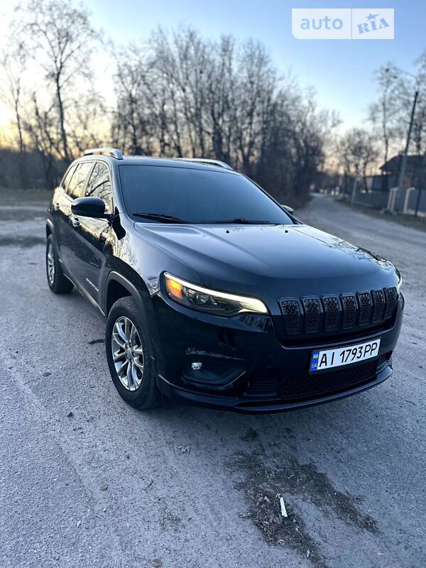 2018 jeep cherokee