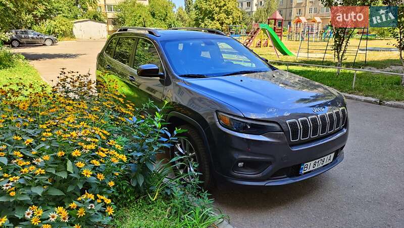 2018 jeep cherokee