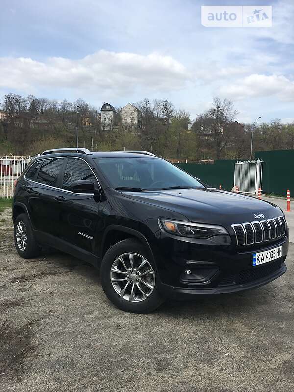 2020 jeep cherokee