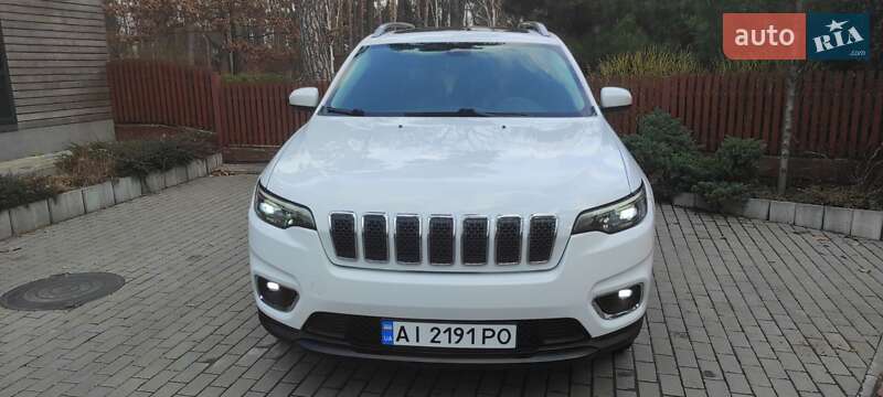 2018 jeep cherokee