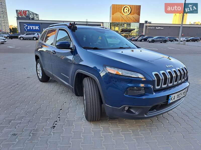 2017 jeep cherokee