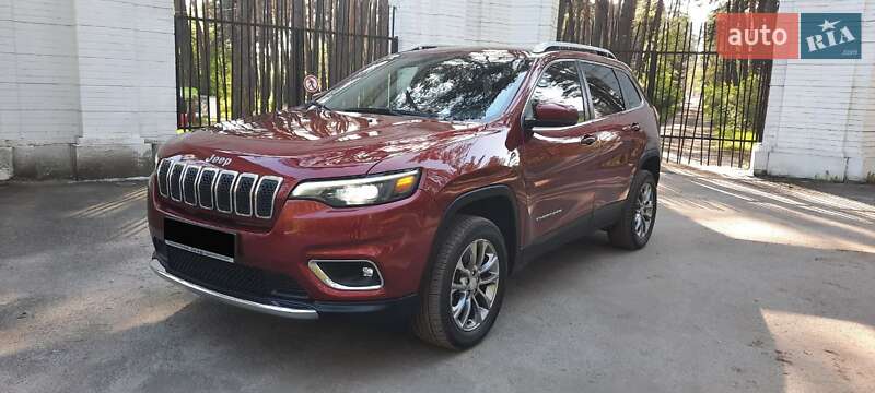 2018 jeep cherokee