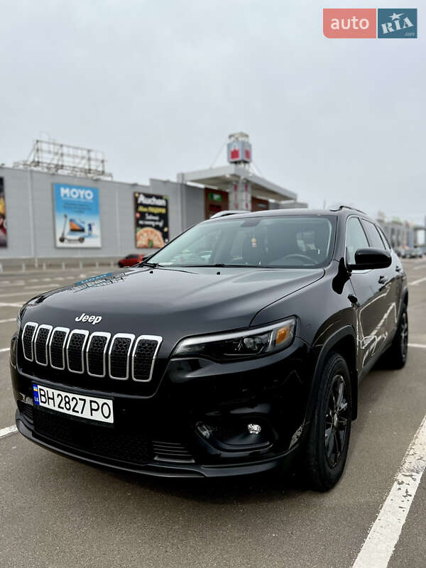2018 jeep cherokee