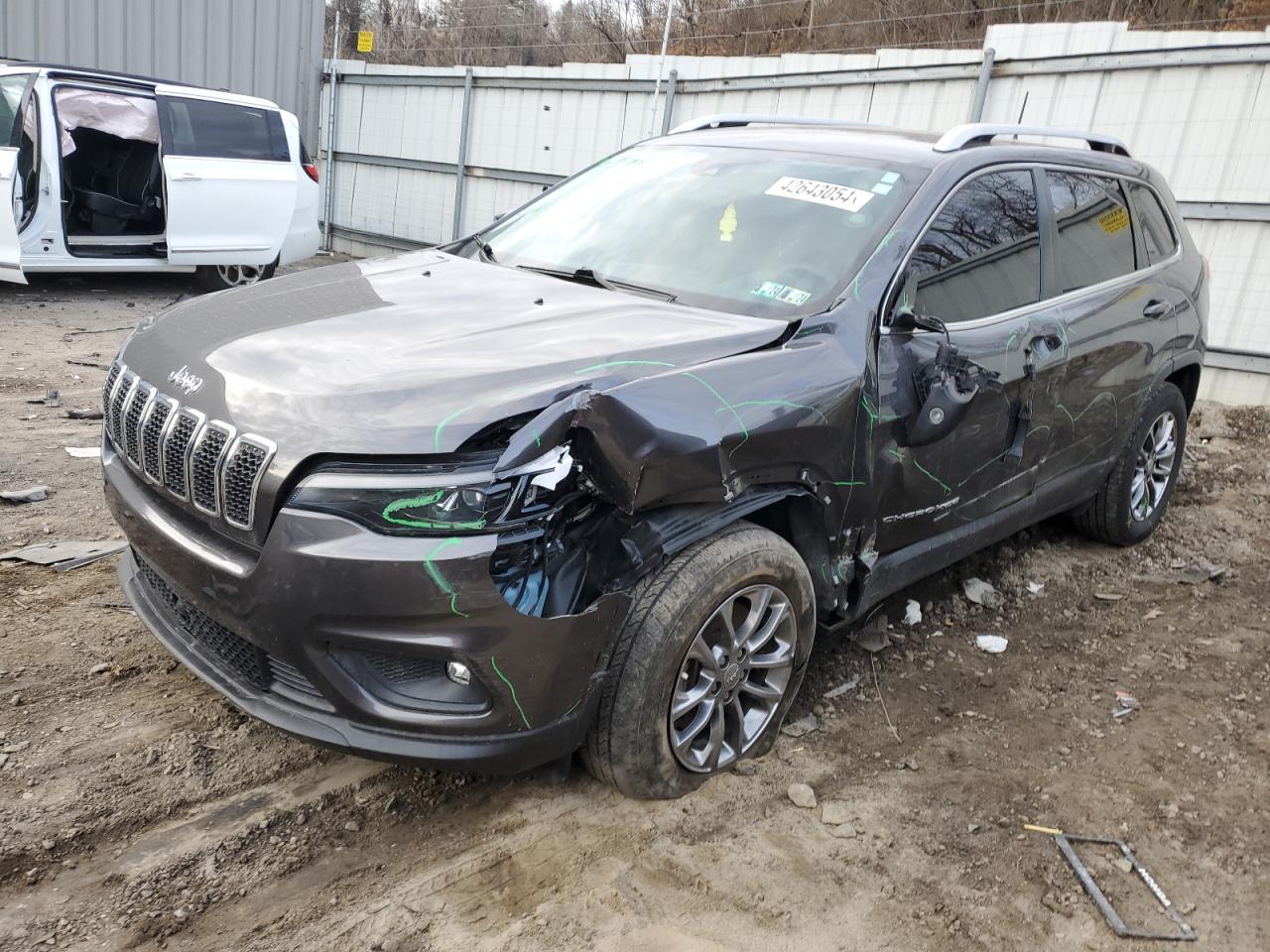 2020 jeep cherokee