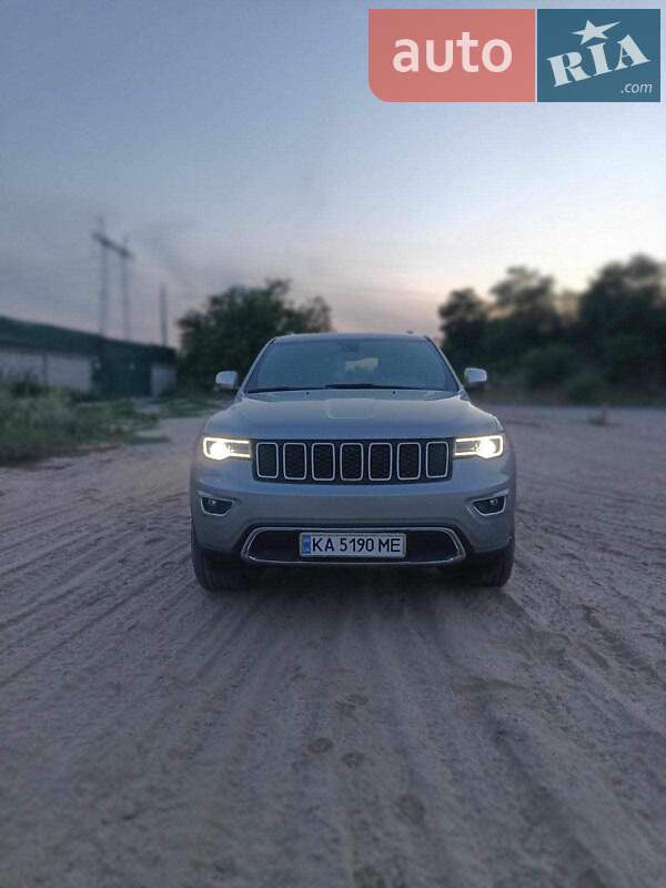 2019 jeep grand cherokee