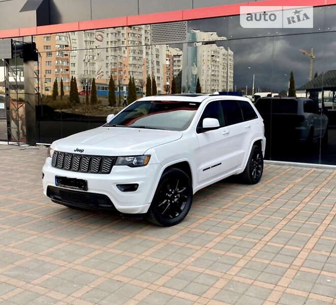 2017 jeep grand cherokee