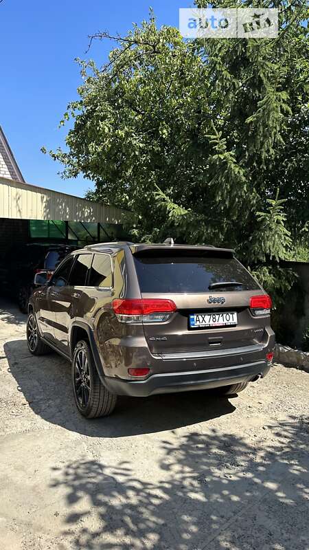 2017 jeep grand cherokee