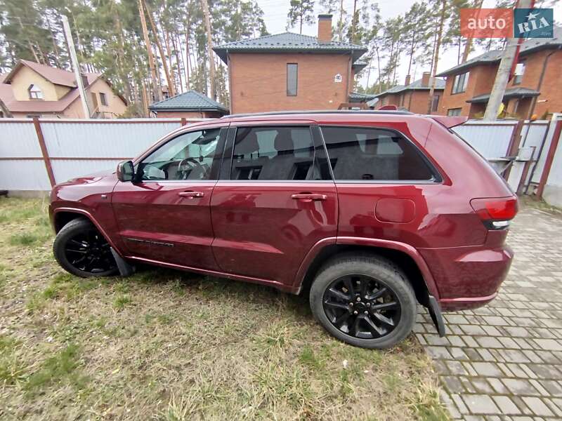 2017 jeep grand cherokee