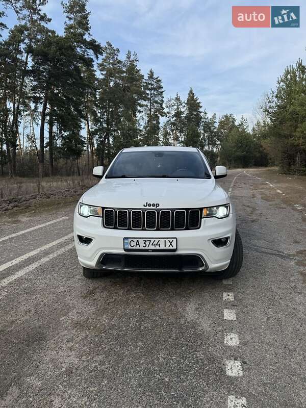 2017 jeep grand cherokee