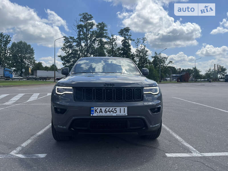 2019 jeep grand cherokee