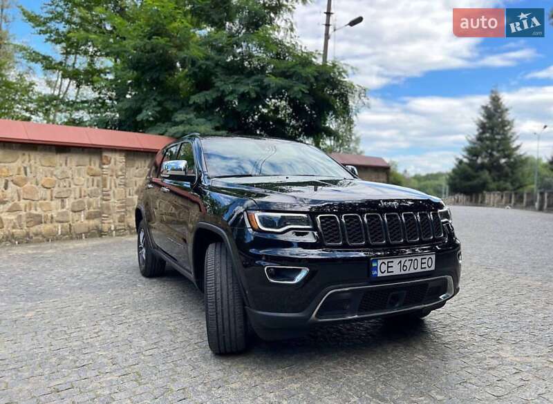 2020 jeep grand cherokee