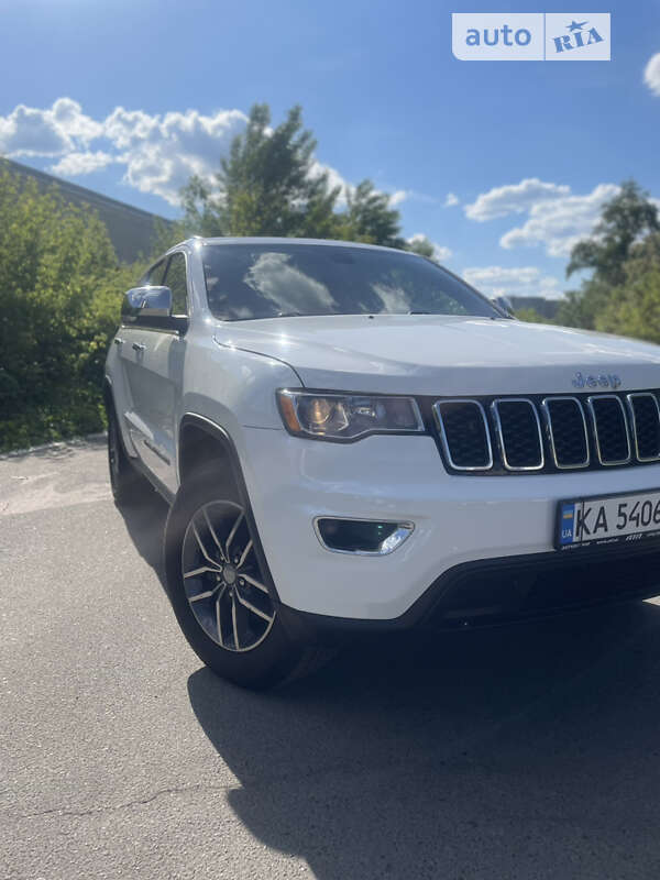 2018 jeep grand cherokee