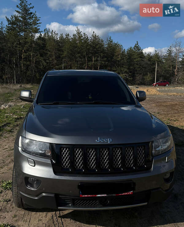 2012 jeep grand cherokee