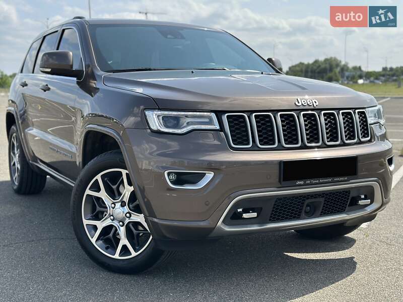 2019 jeep grand cherokee