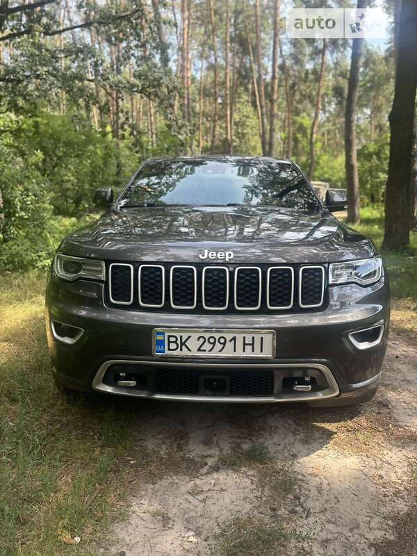 2021 jeep grand-cherokee-