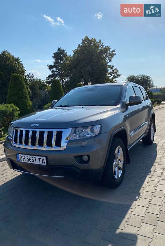 2011 jeep grand cherokee
