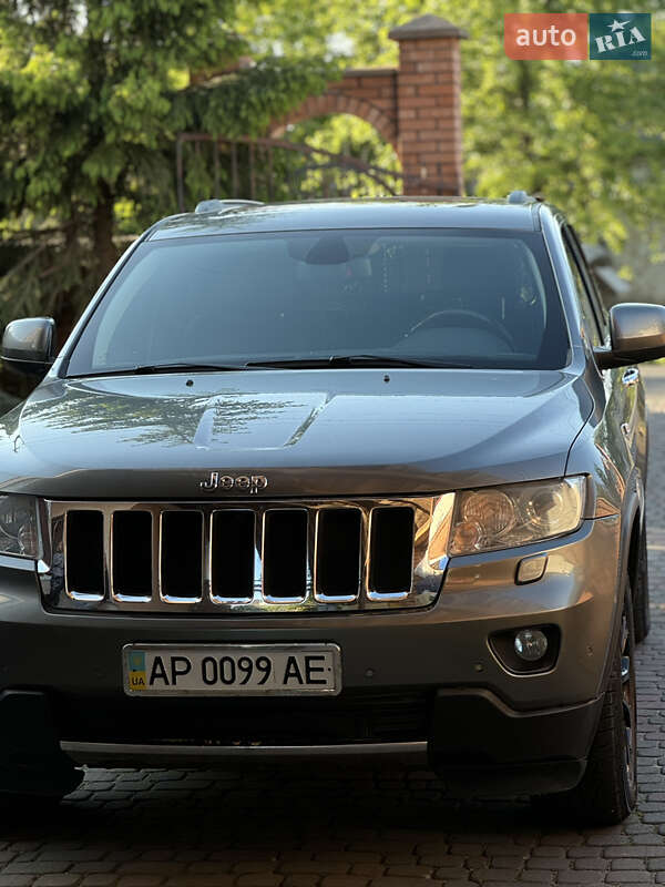 2011 jeep grand cherokee