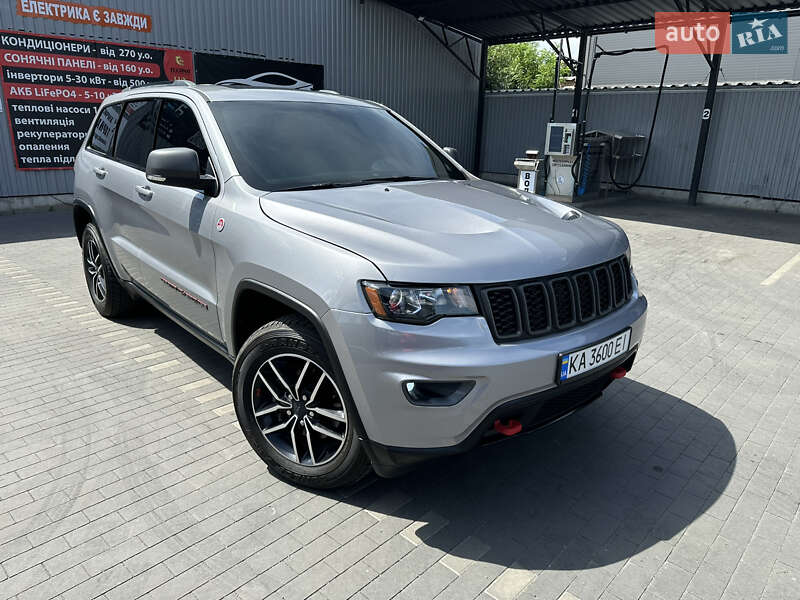 2018 jeep grand cherokee