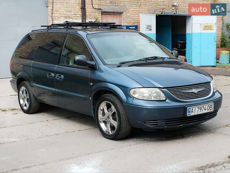 2001 chrysler gr-voyager