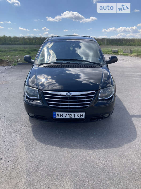 2006 chrysler gr-voyager