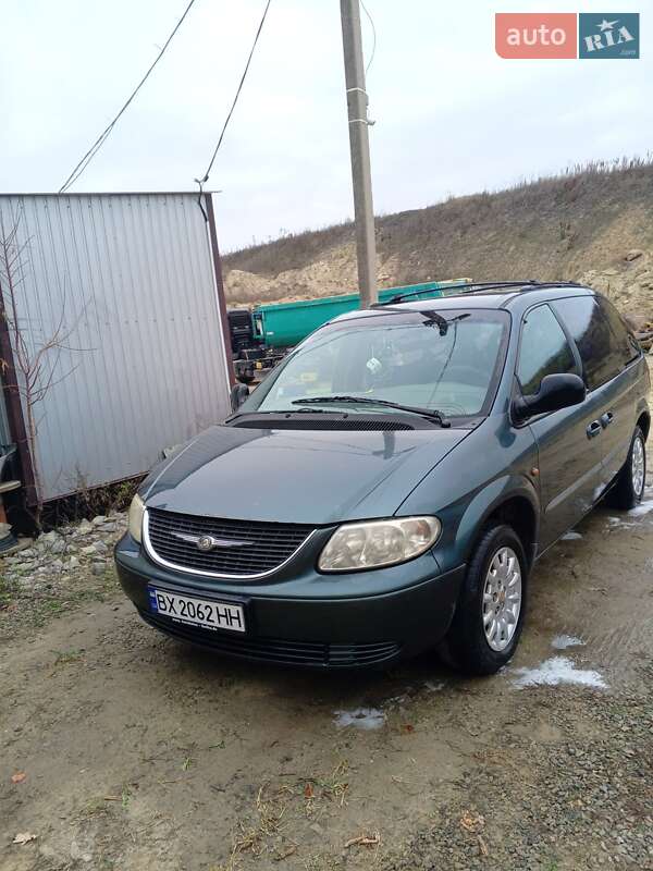 2001 chrysler grand voyager