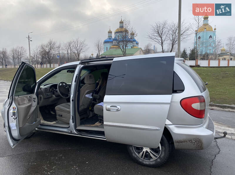 2001 chrysler voyager