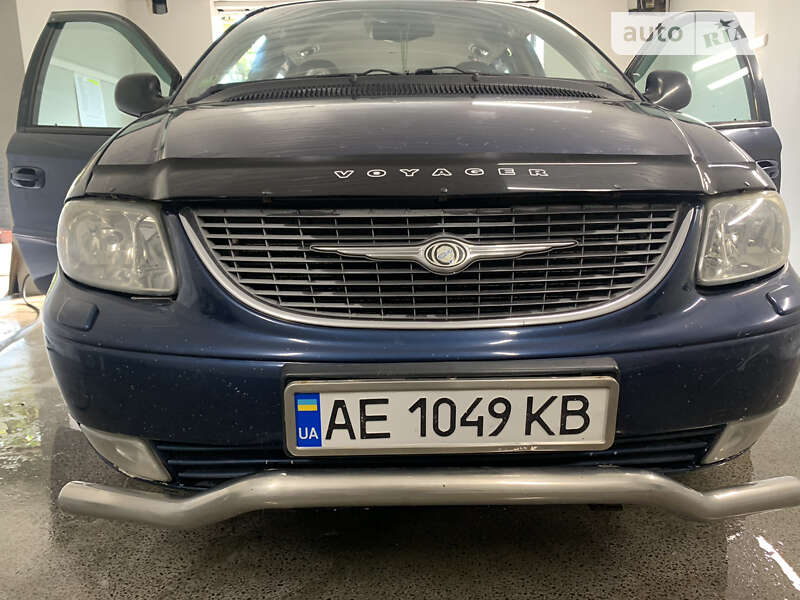 2001 chrysler voyager