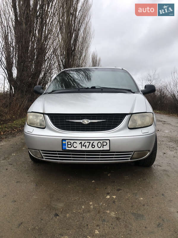 2002 chrysler voyager