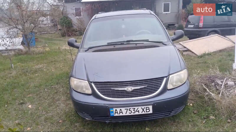 2001 chrysler gr-voyager