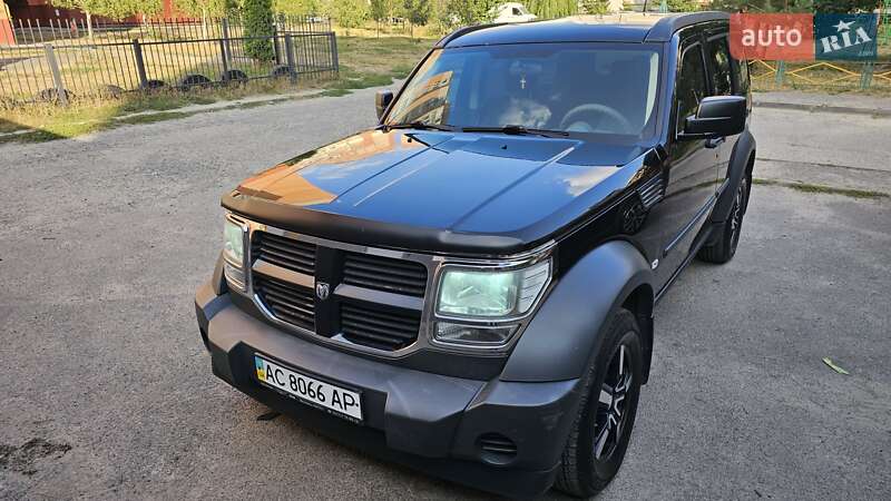 2008 dodge nitro