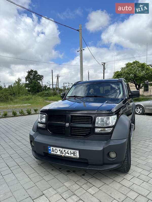 2007 dodge nitro
