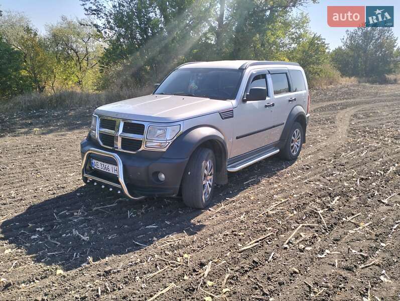 2008 dodge nitro