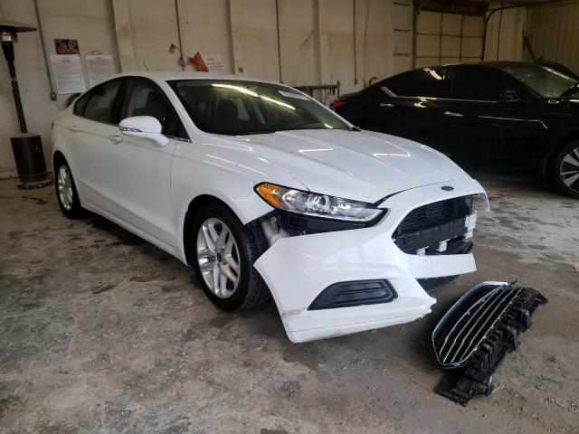 2016 ford fusion se