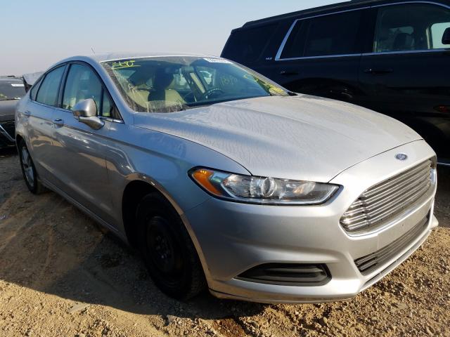 2016 ford fusion se