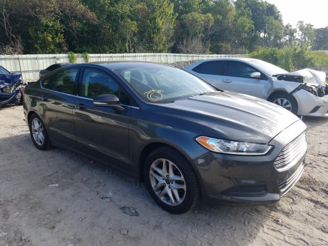 2016 ford fusion se
