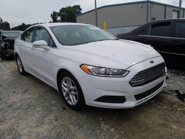 2016 ford fusion se