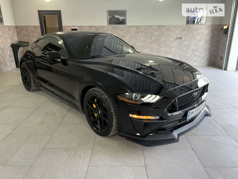 2019 ford mustang