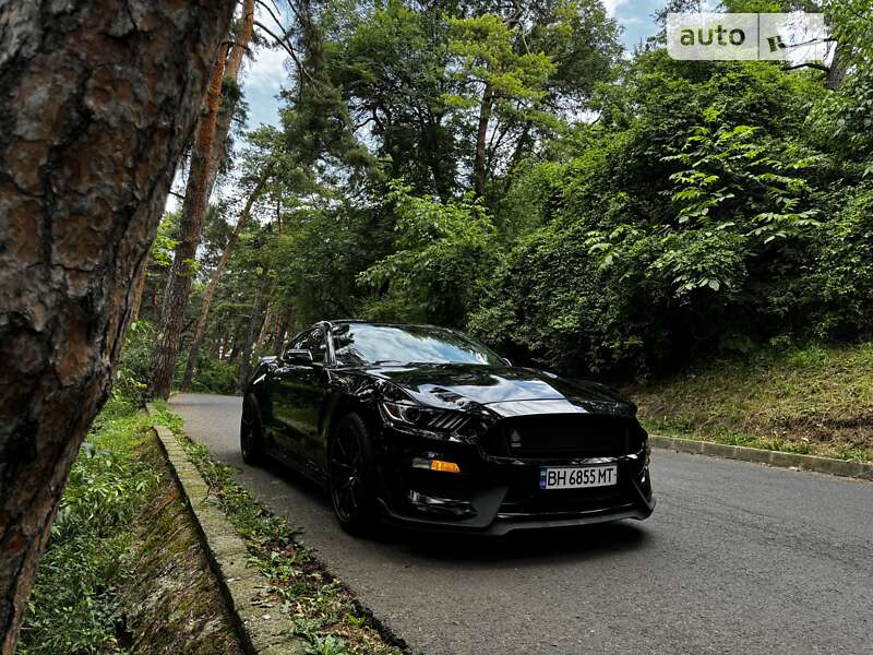 2015 ford mustang