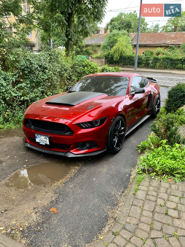 2015 ford mustang