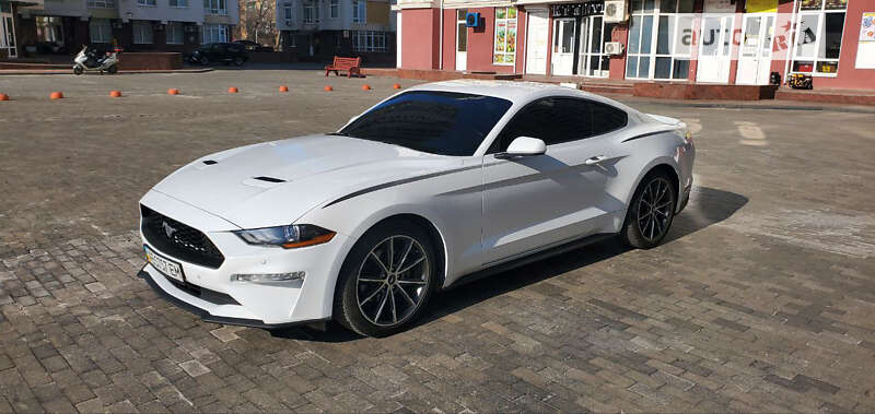 2018 ford mustang