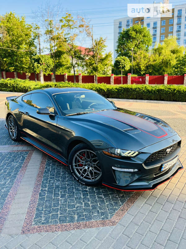 2018 ford mustang