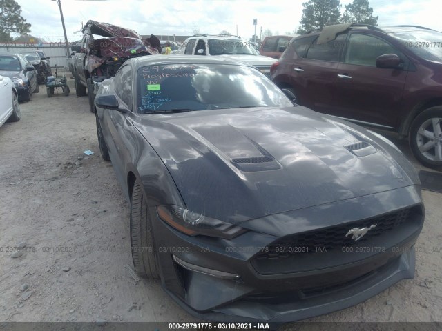 2020 ford mustang