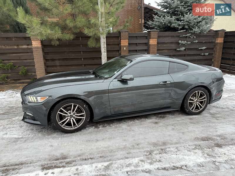 2015 ford mustang