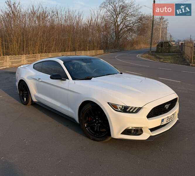 2015 ford mustang