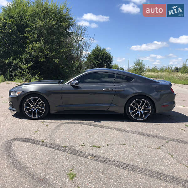 2015 ford mustang