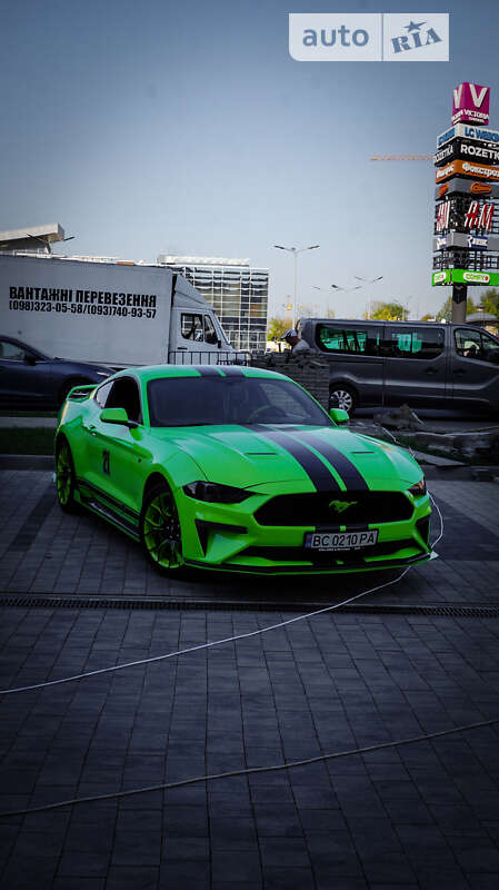 2018 ford mustang