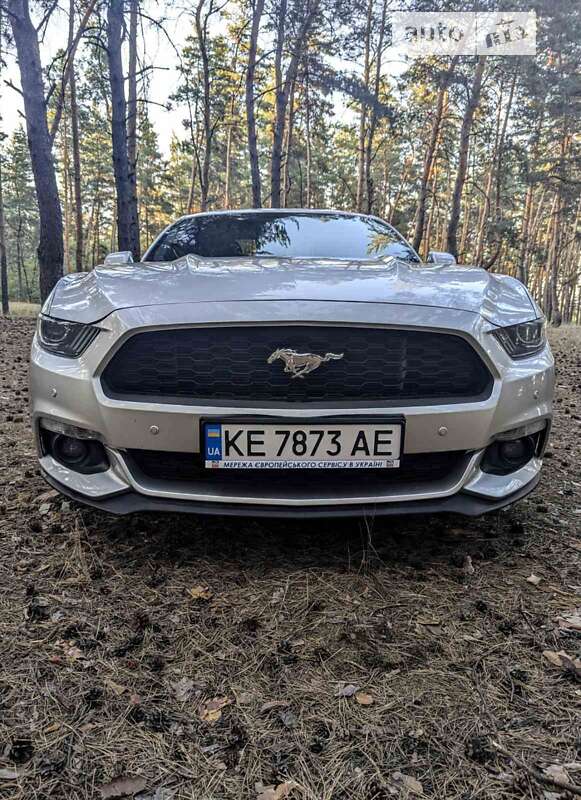 2016 ford mustang